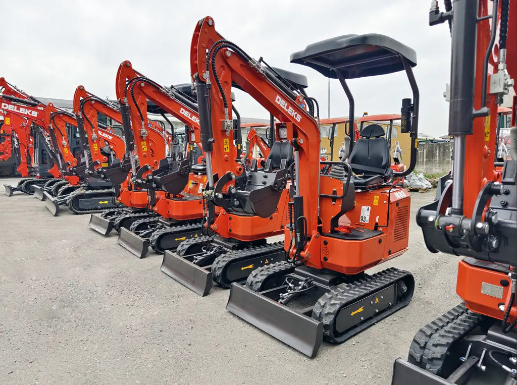 Mini-pelle compacte 0,85 tonne, moteur Briggs&Stratton essence DELEKS