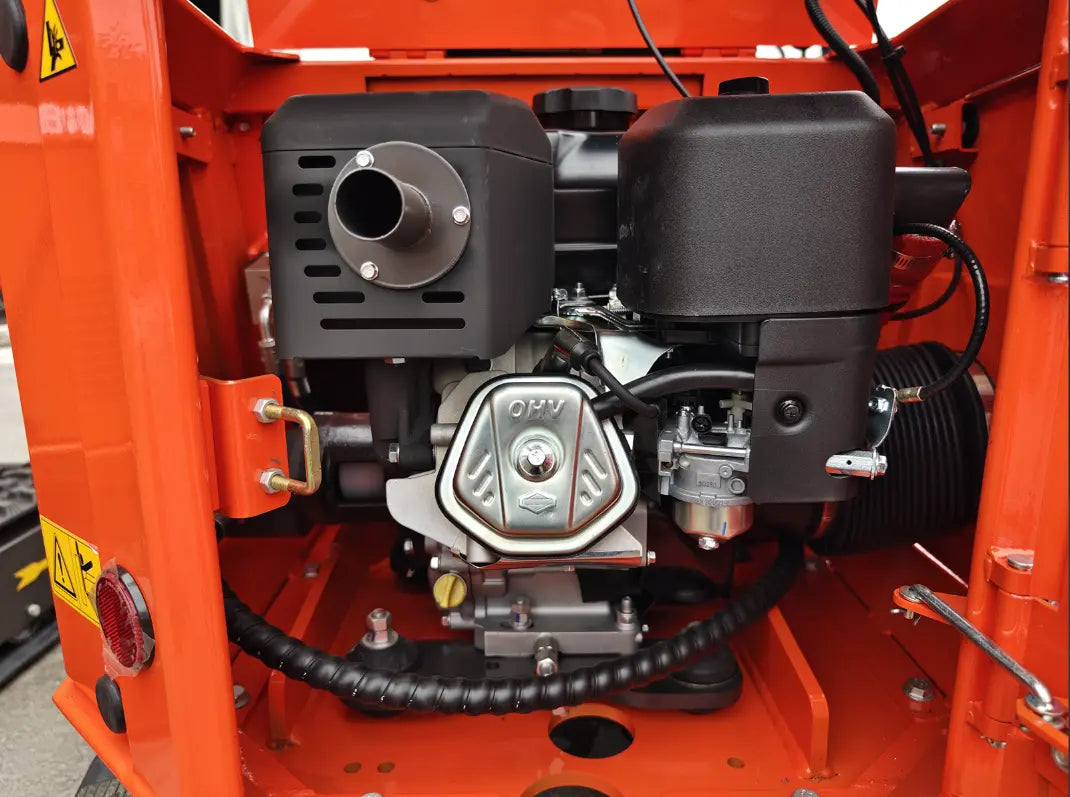 Mini-pelle compacte 0,85 tonne, moteur Briggs&Stratton essence DELEKS