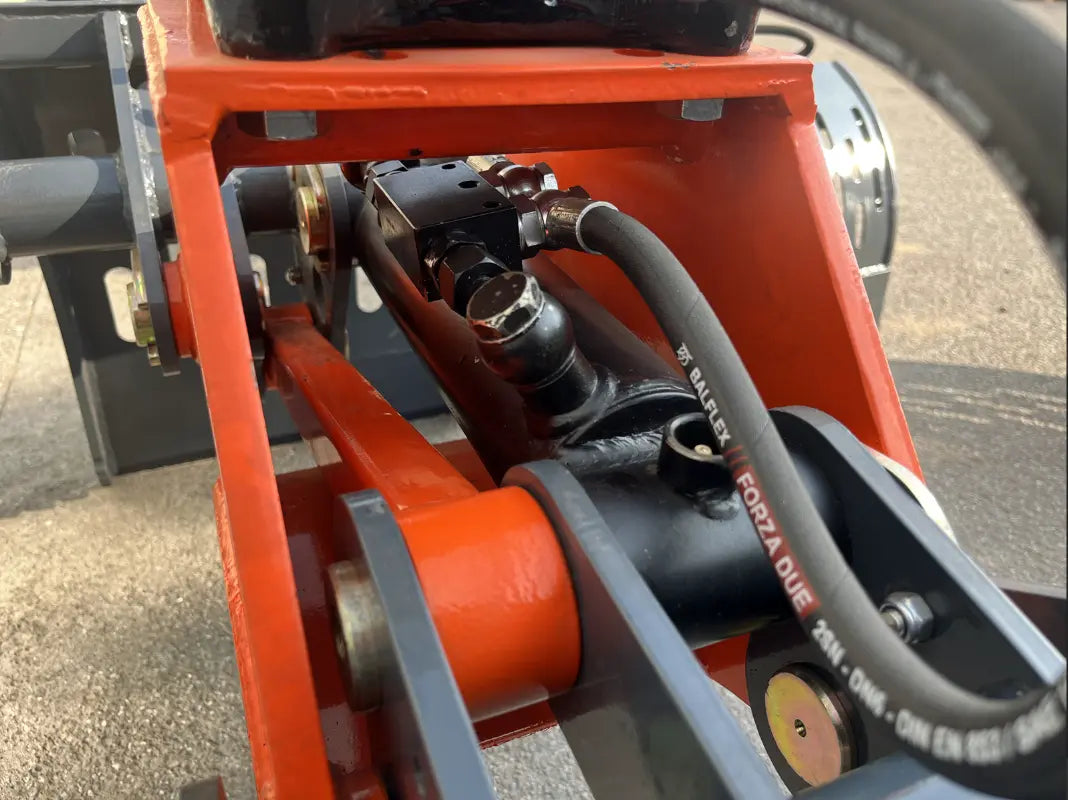 Pince de démolition et de tri pour mini-pelles avec rotateur 360° continue modèle DKP15 + GR-55FF DELEKS