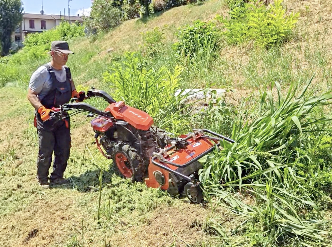 Motoculteur réversible, moteur Loncin 420cc essence DELEKS