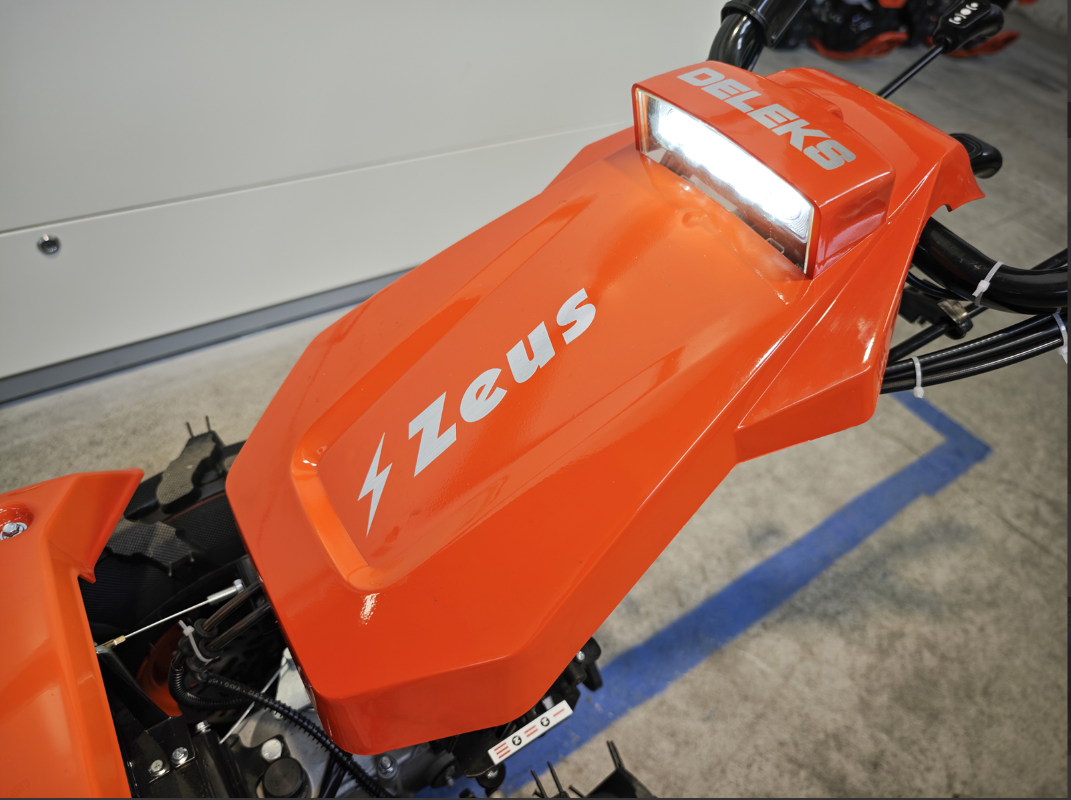 Motoculteur réversible, moteur Loncin 420cc essence DELEKS