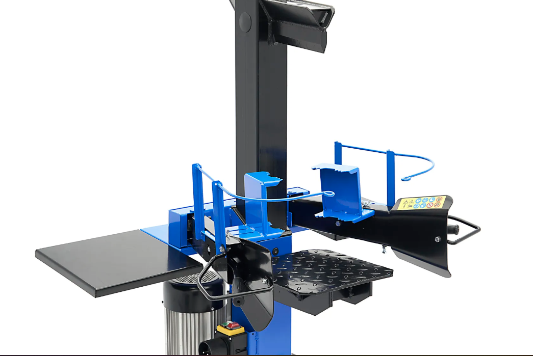 HBM 8 Ton Coupeur de Bois Debout HBM Machines B.V.