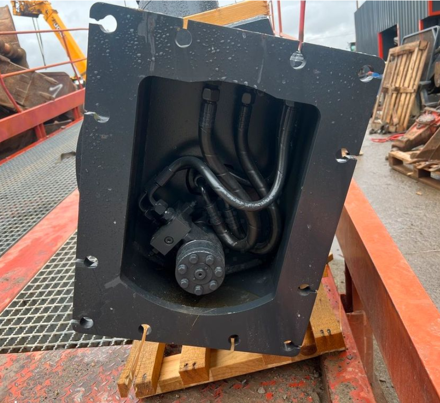 Croc à béton pour pelle de 10T à 16T MUSTANG